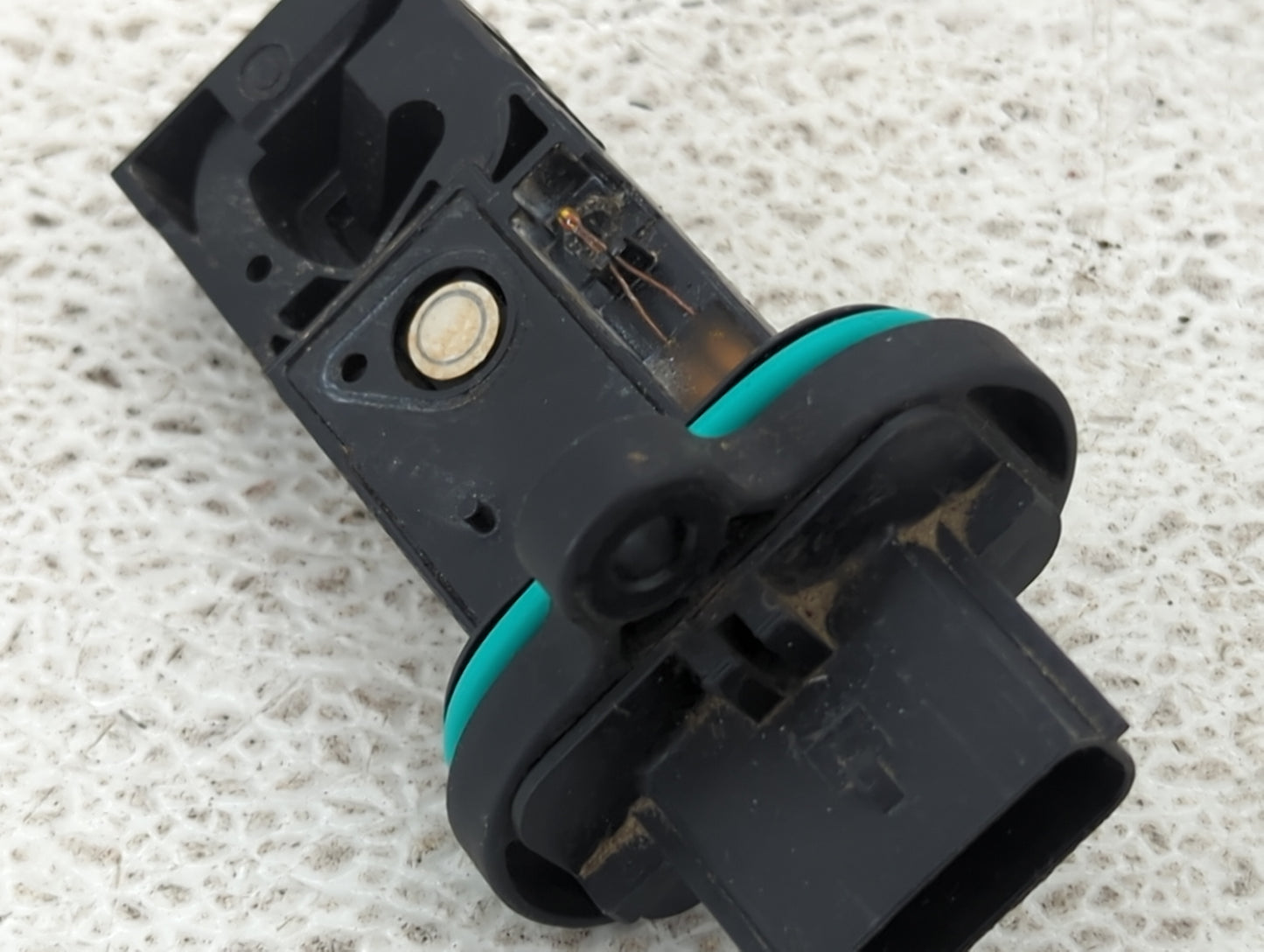 2013-2021 Chevrolet Trax Mass Air Flow Meter Maf 1487937 - Oemusedautoparts1.com