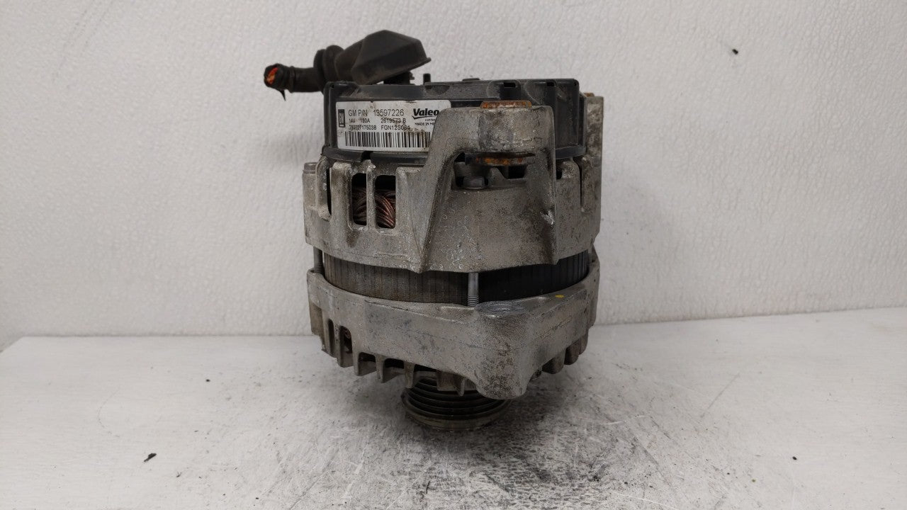 2013-2018 Chevrolet Trax Alternator Replacement Generator Charging Assembly Engine OEM P/N:13597226 13588289 Fits OEM Used A