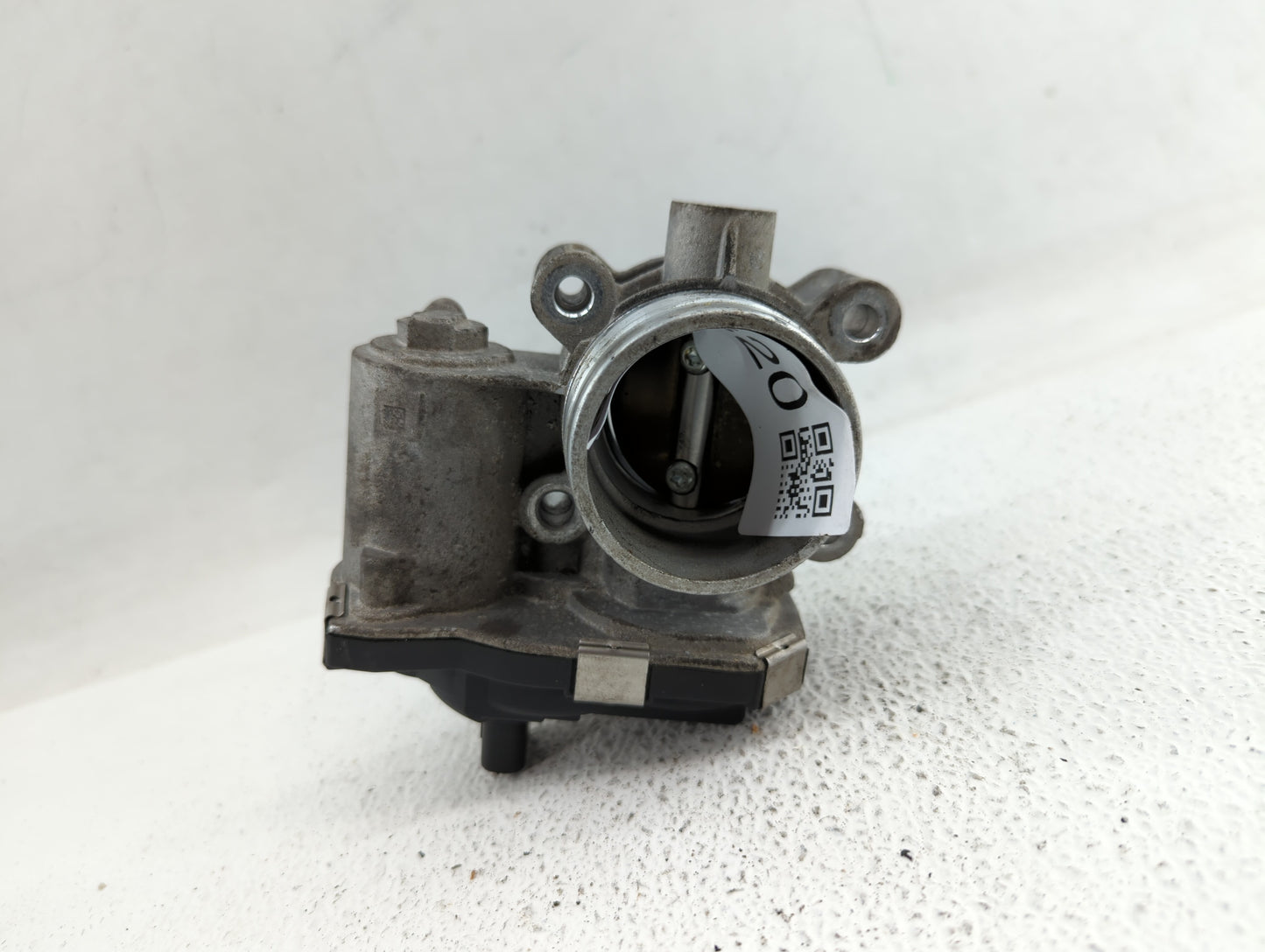 2013-2018 Chevrolet Trax Throttle Body P/N:12644239AA 55565489, 55581662 Fits Fits 2011 2012 2013 2014 2015 2016 2017 2018 2