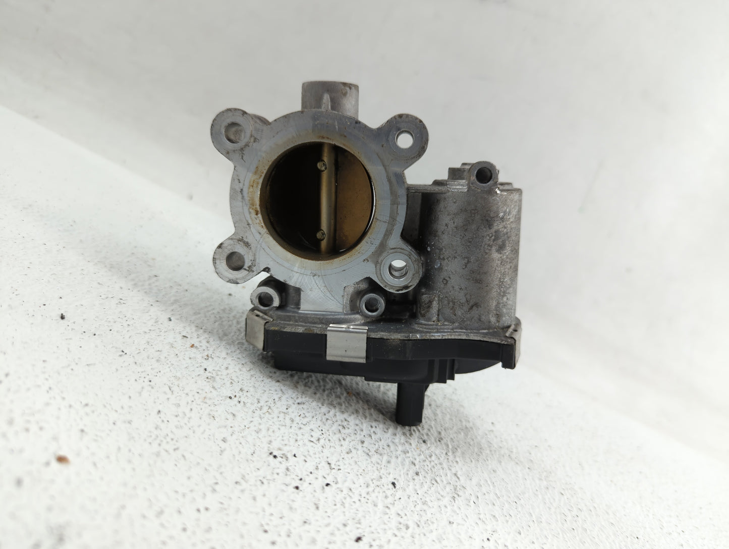 2013-2018 Chevrolet Trax Throttle Body P/N:12644239AA 55565489, 55581662 Fits Fits 2011 2012 2013 2014 2015 2016 2017 2018 2