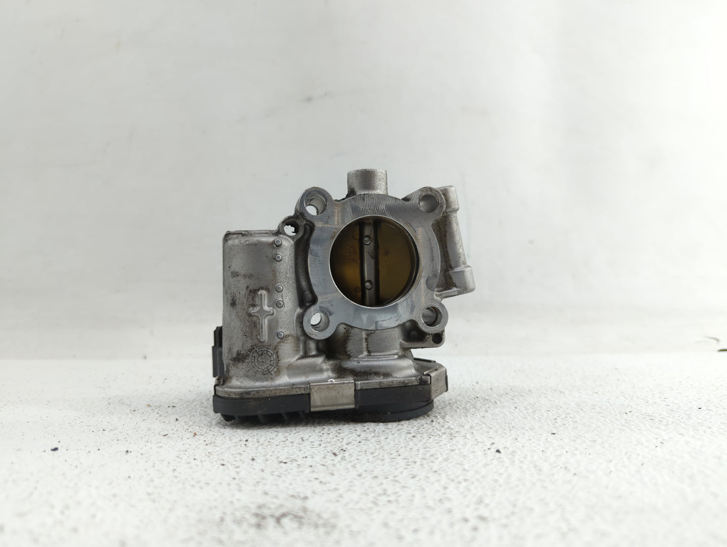 2013-2018 Chevrolet Trax Throttle Body P/N:12644239AA 55565489, 55581662 Fits Fits 2011 2012 2013 2014 2015 2016 2017 2018 2