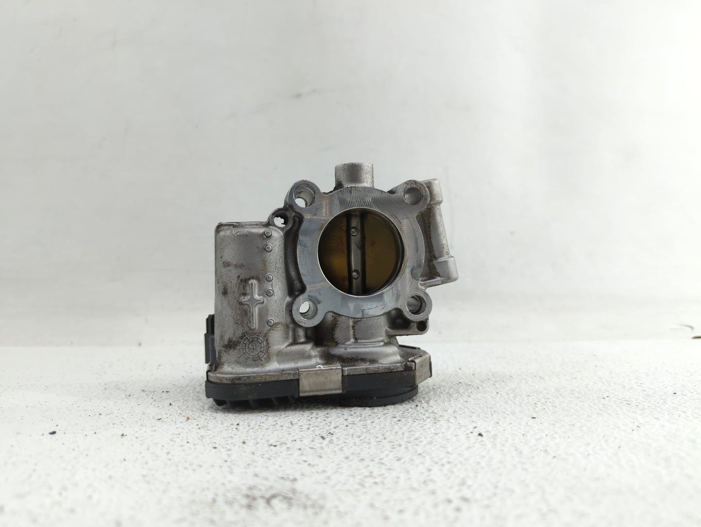 2013-2018 Chevrolet Trax Throttle Body P/N:12644239AA 55565489, 55581662 Fits Fits 2011 2012 2013 2014 2015 2016 2017 2018 2