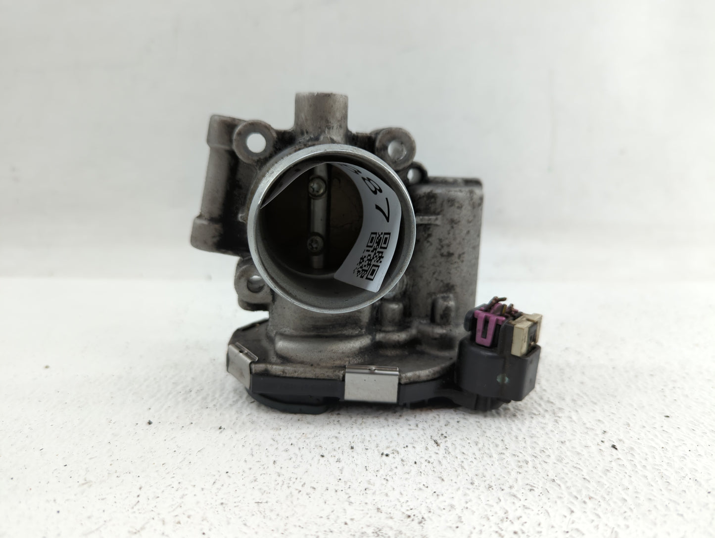 2013-2018 Chevrolet Trax Throttle Body P/N:12644239AA 55565489, 55581662 Fits Fits 2011 2012 2013 2014 2015 2016 2017 2018 2