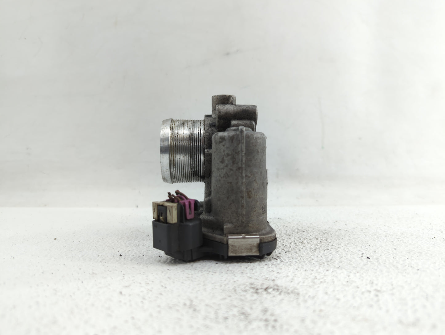 2013-2018 Chevrolet Trax Throttle Body P/N:12644239AA 55565489, 55581662 Fits Fits 2011 2012 2013 2014 2015 2016 2017 2018 2