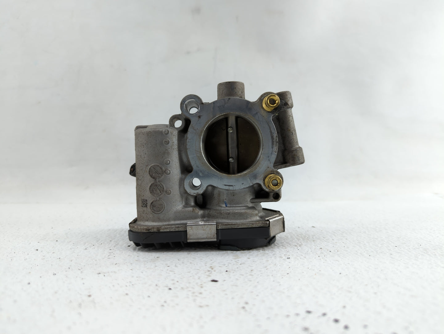 2013-2018 Chevrolet Trax Throttle Body P/N:55581662 12644239AA, 55565489 Fits Fits 2011 2012 2013 2014 2015 2016 2017 2018 2
