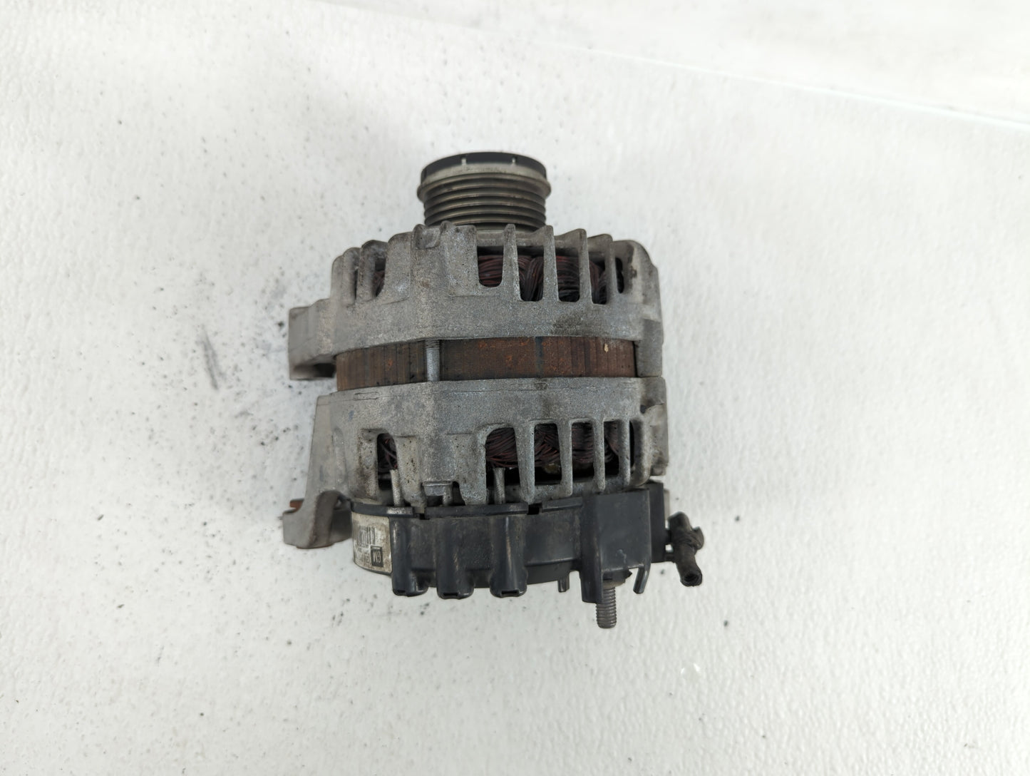 2013-2018 Chevrolet Trax Alternator Replacement Generator Charging Assembly Engine OEM Fits OEM Used Auto Parts - Oemusedaut