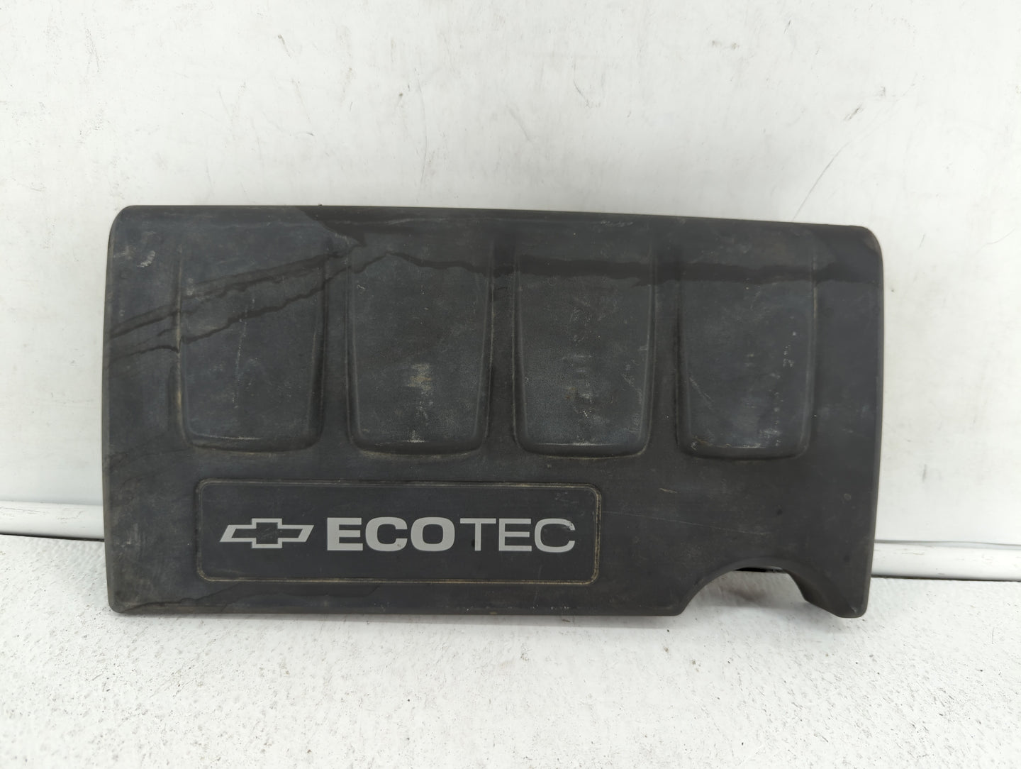 2015 Chevrolet Trax Engine Cover - Oemusedautoparts1.com