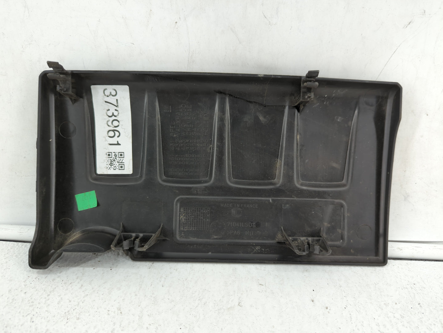 2015 Chevrolet Trax Engine Cover - Oemusedautoparts1.com