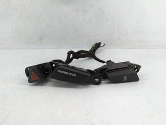 compare product 2015 Chevrolet Trax Hazard Switch 95016188
