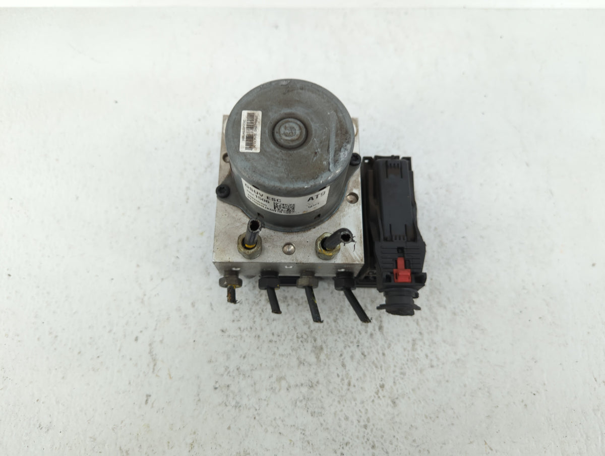 2015 Chevrolet Trax Anti-Lock Brake ABS Pump Module Actuator OEM P/N:94541506 688250455, 42403007 Fits OEM Used Auto Parts -