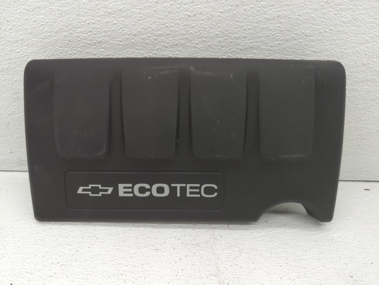 2015 Chevrolet Trax Engine Cover - Oemusedautoparts1.com
