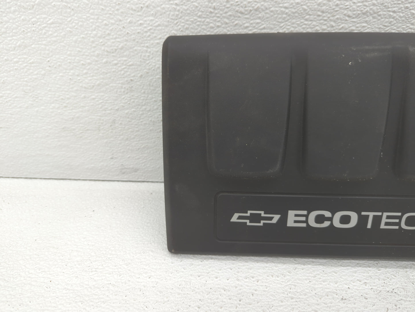 2015 Chevrolet Trax Engine Cover - Oemusedautoparts1.com