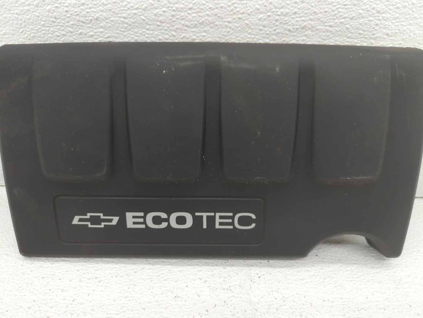 2015 Chevrolet Trax Engine Cover - Oemusedautoparts1.com