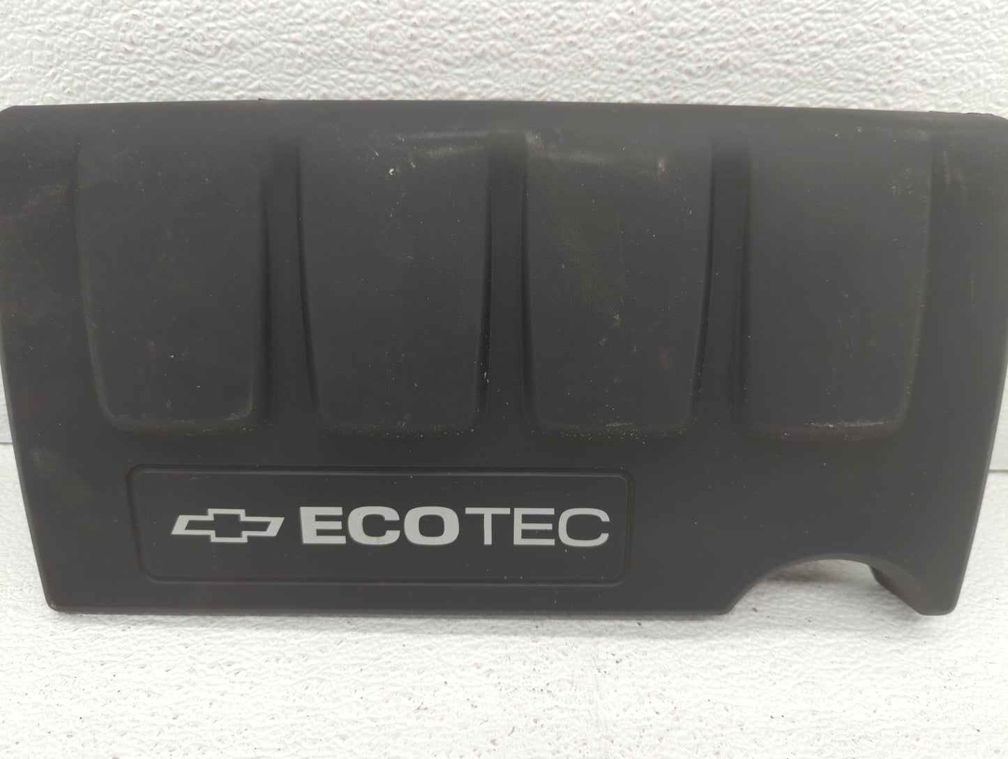 2015 Chevrolet Trax Engine Cover - Oemusedautoparts1.com