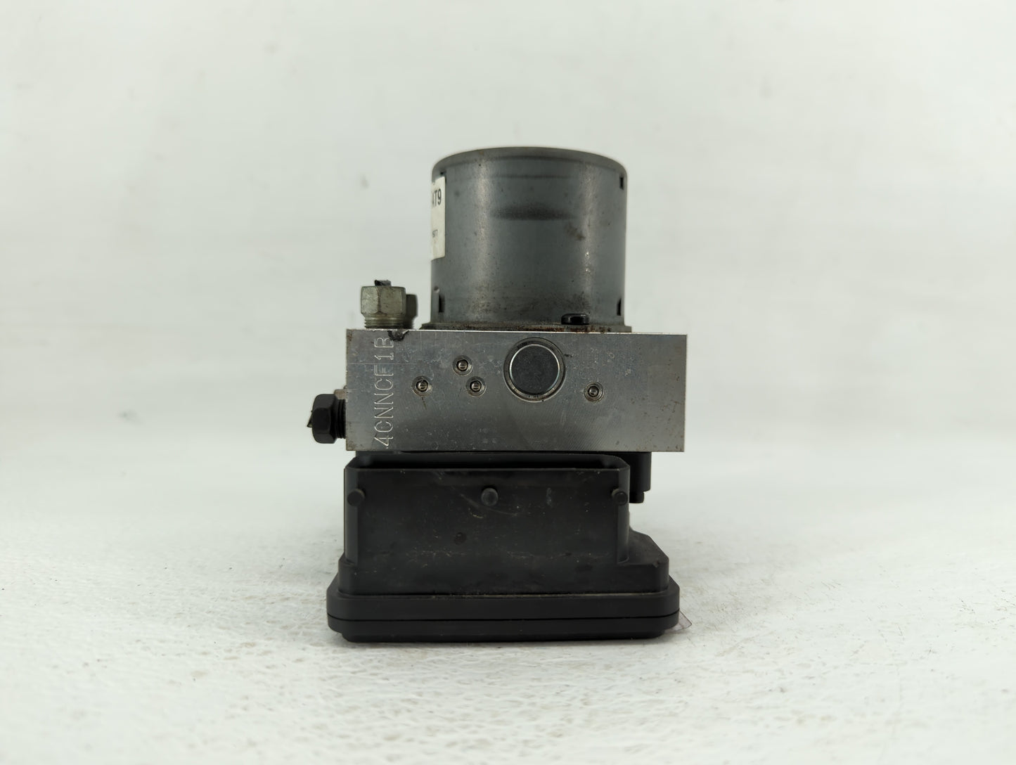 2015 Chevrolet Trax ABS Pump Control Module Replacement P/N:94541506 42403007 Fits OEM Used Auto Parts - Oemusedautoparts1.c