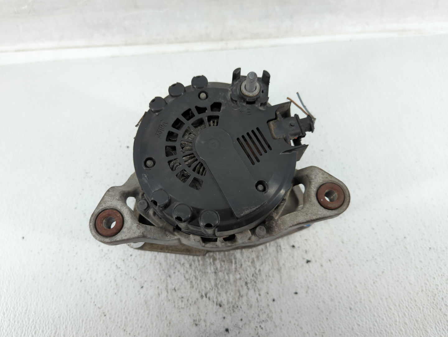 2013-2021 Chevrolet Trax Alternator Replacement Generator Charging Assembly Engine OEM P/N:13588289 Fits OEM Used Auto Parts