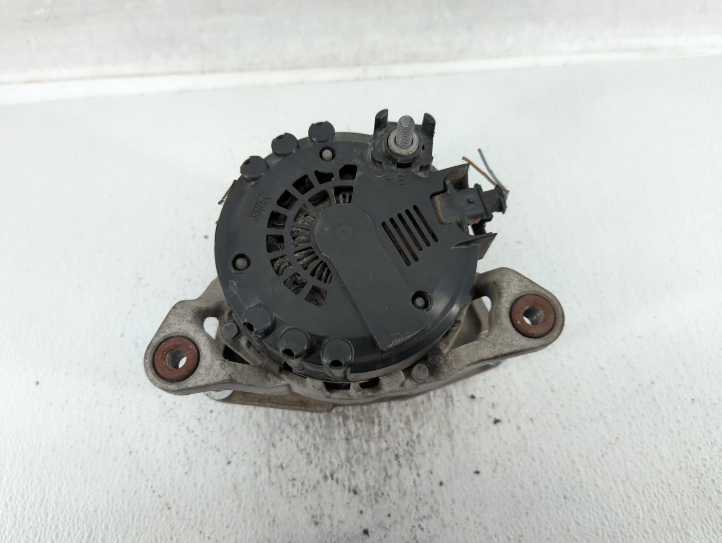 2013-2021 Chevrolet Trax Alternator Replacement Generator Charging Assembly Engine OEM P/N:13588289 Fits OEM Used Auto Parts