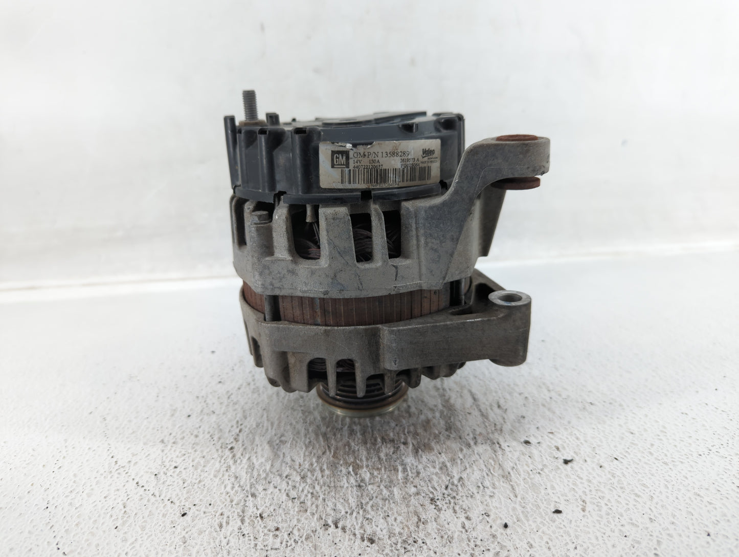 2013-2021 Chevrolet Trax Alternator Replacement Generator Charging Assembly Engine OEM P/N:13588289 Fits OEM Used Auto Parts