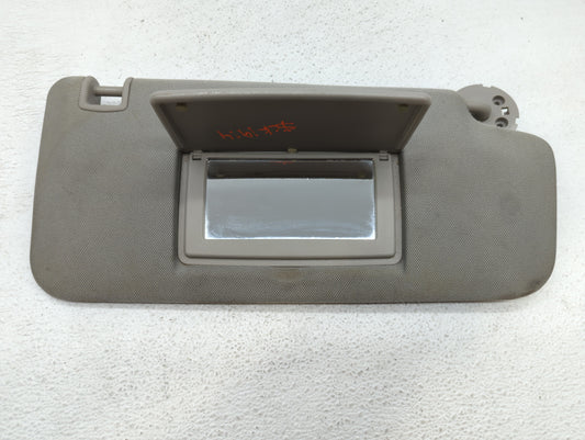 2015-2016 Chevrolet Trax Sun Visor Shade Replacement Passenger Right Mirror Fits Fits 2015 2016 OEM Used Auto Parts - Oemuse