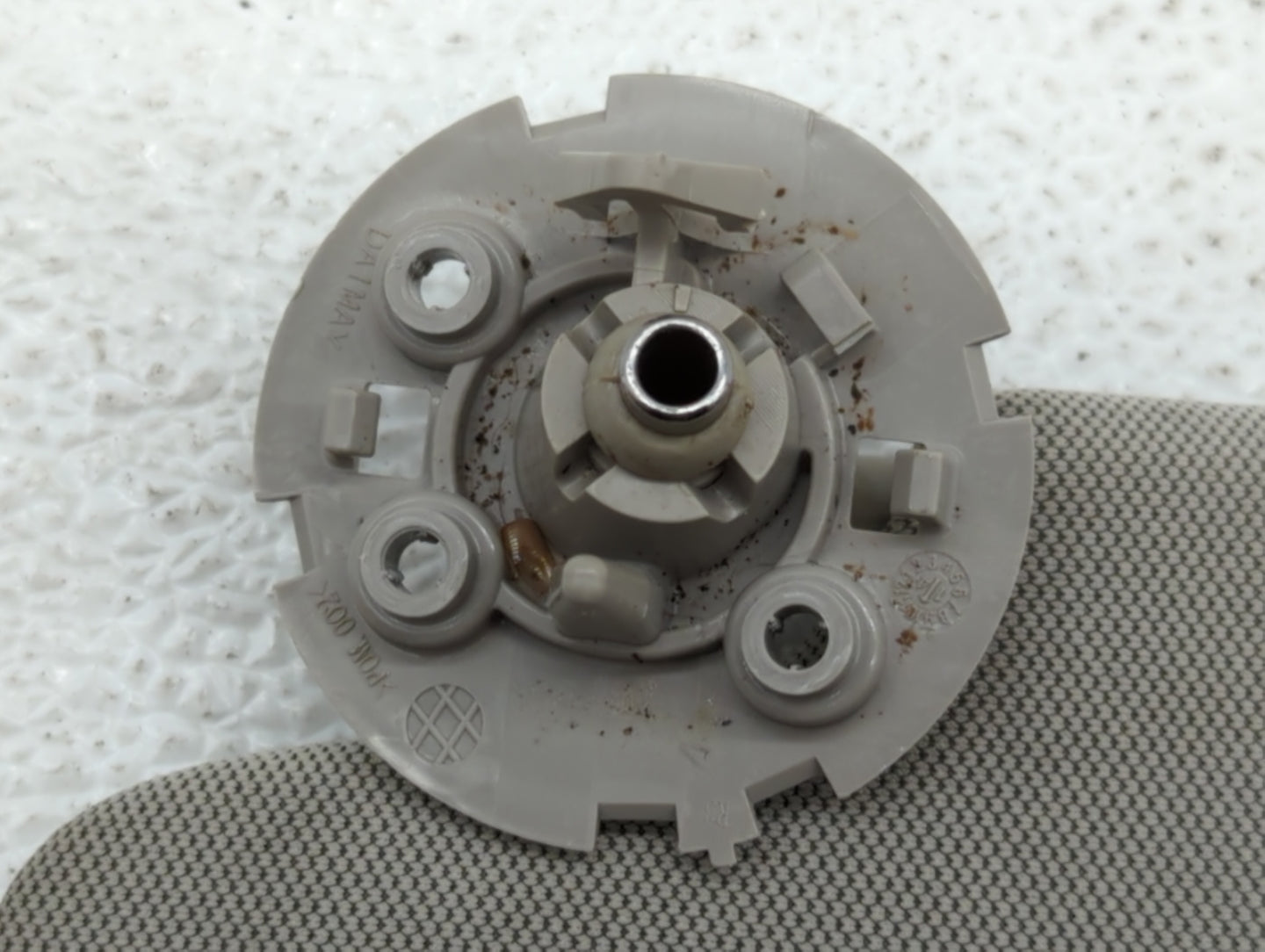 2015-2016 Chevrolet Trax Sun Visor Shade Replacement Passenger Right Mirror Fits Fits 2015 2016 OEM Used Auto Parts - Oemuse