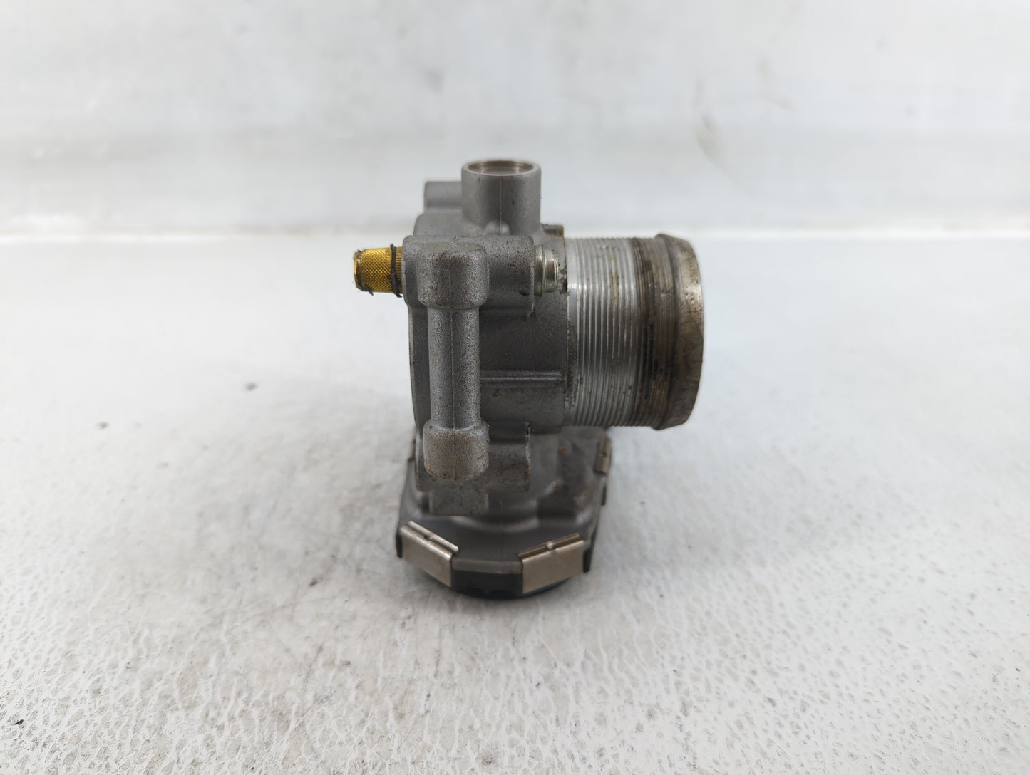 2013-2021 Chevrolet Trax Throttle Body P/N:55581662 Fits Fits 2011 2012 2013 2014 2015 2016 2017 2018 2019 2020 2021 OEM Use