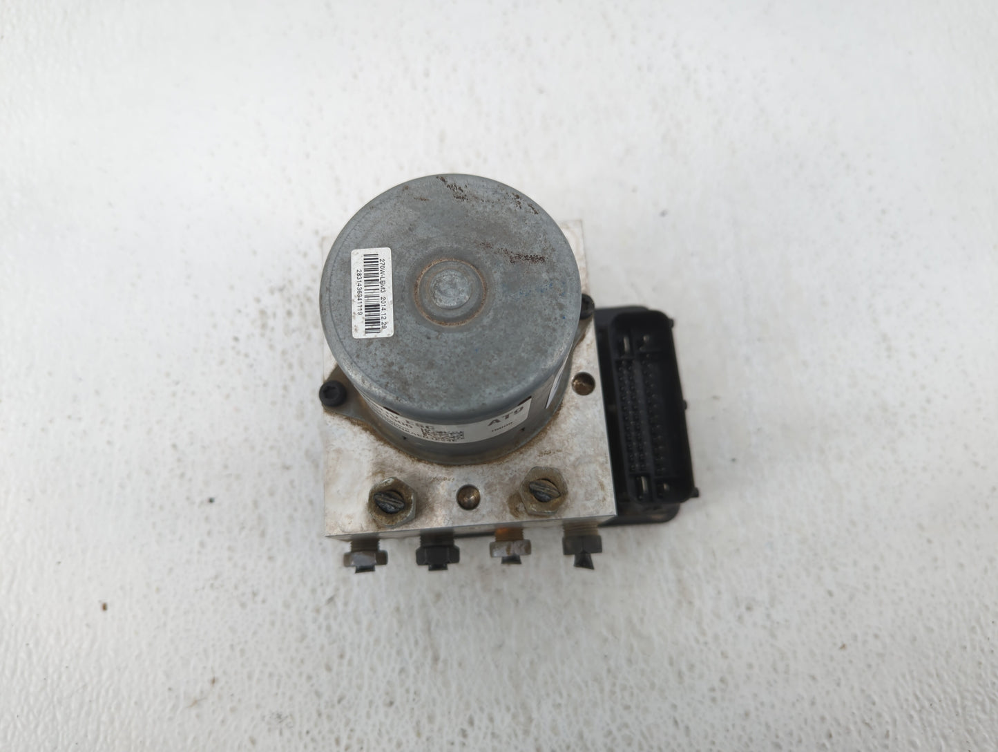 2015 Chevrolet Trax ABS Pump Control Module Replacement P/N:688250455 94541506 Fits OEM Used Auto Parts - Oemusedautoparts1.