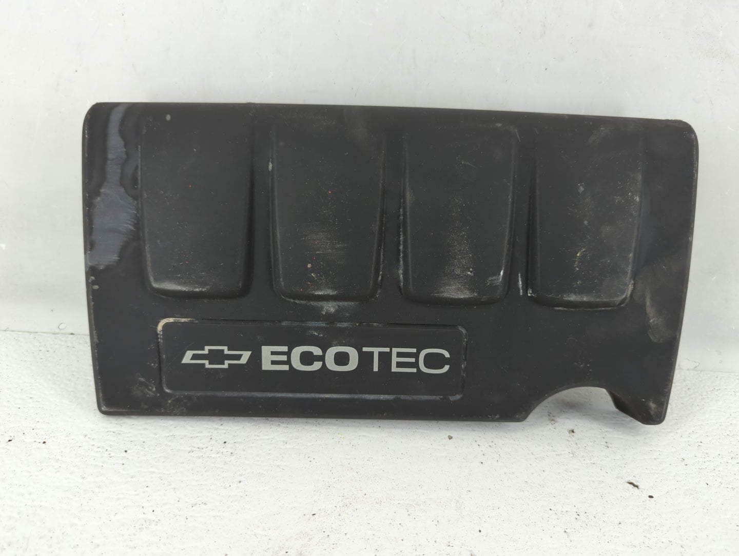 2015 Chevrolet Trax Engine Cover - Oemusedautoparts1.com