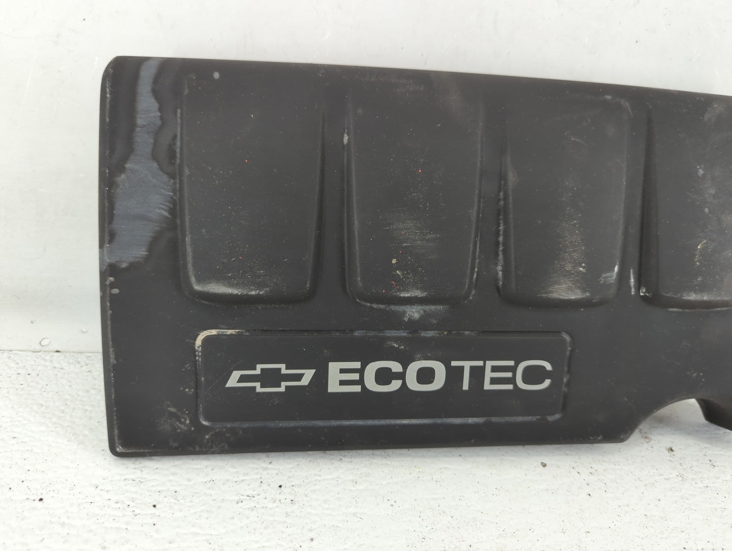 2015 Chevrolet Trax Engine Cover - Oemusedautoparts1.com