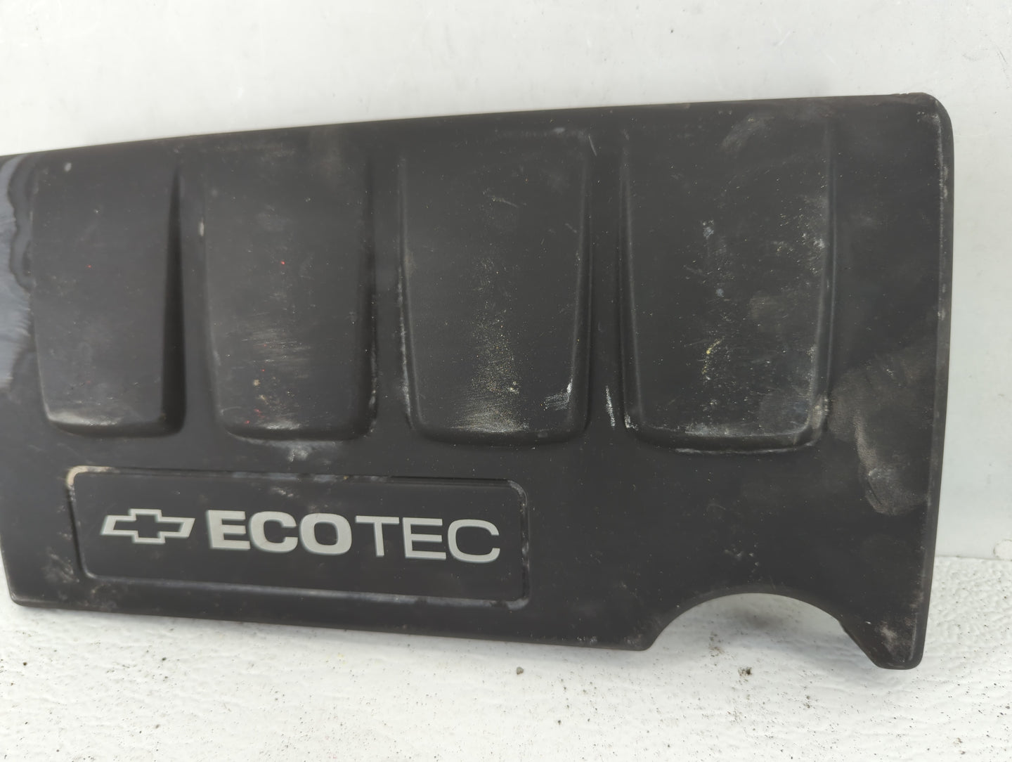 2015 Chevrolet Trax Engine Cover - Oemusedautoparts1.com
