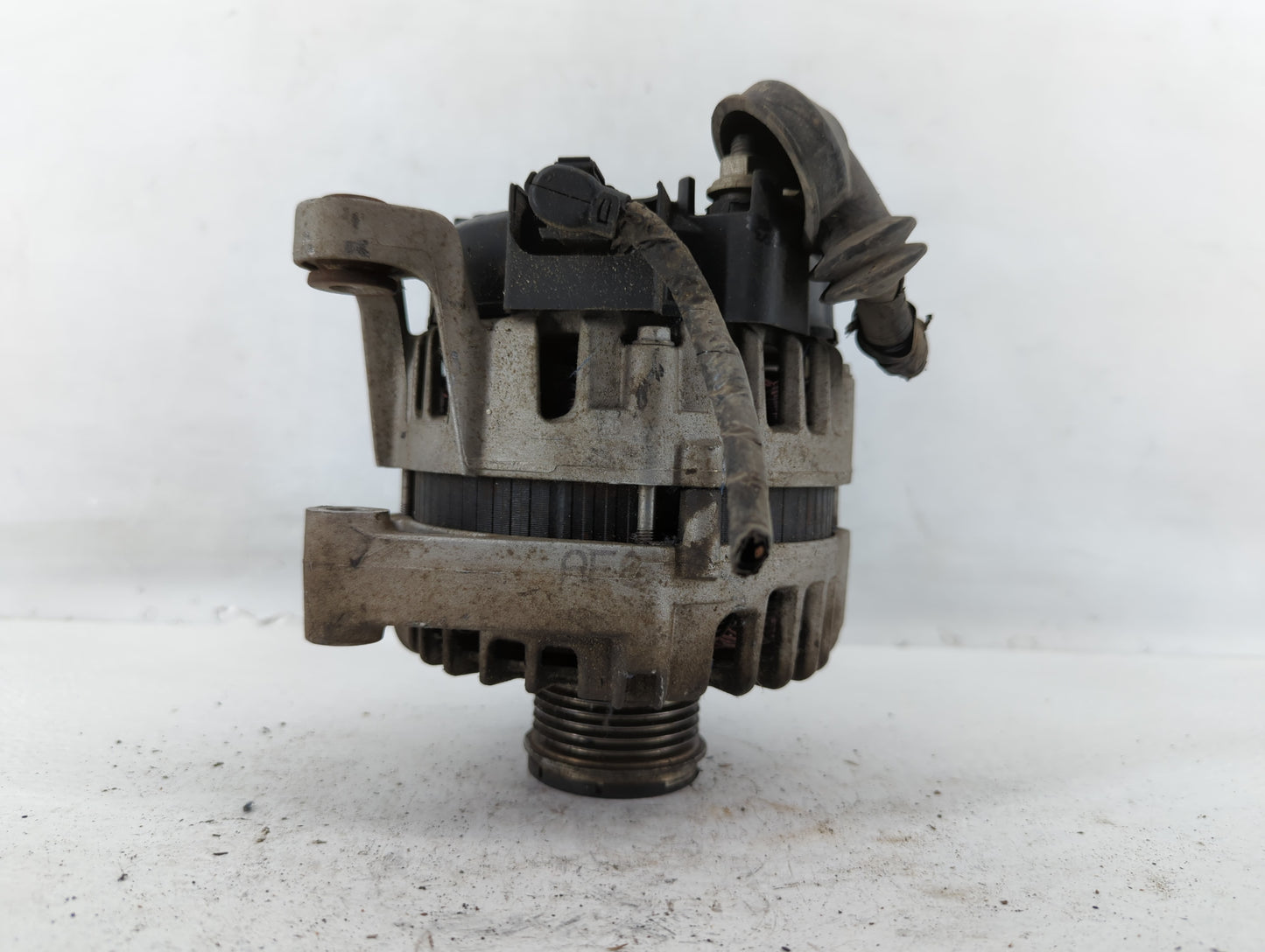 2013-2021 Chevrolet Trax Alternator Replacement Generator Charging Assembly Engine OEM P/N:13588289 Fits OEM Used Auto Parts