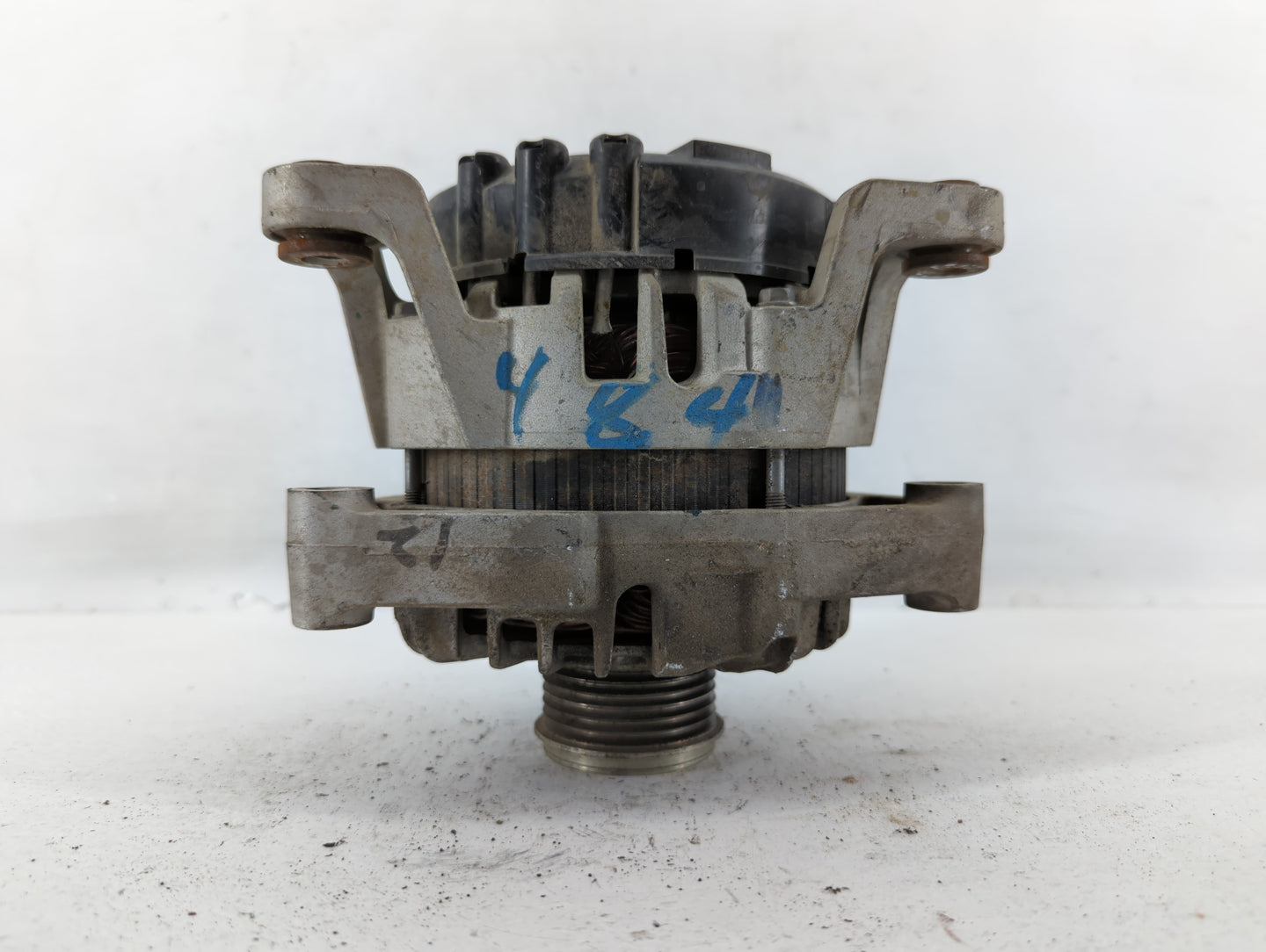 2013-2021 Chevrolet Trax Alternator Replacement Generator Charging Assembly Engine OEM P/N:13588289 Fits OEM Used Auto Parts