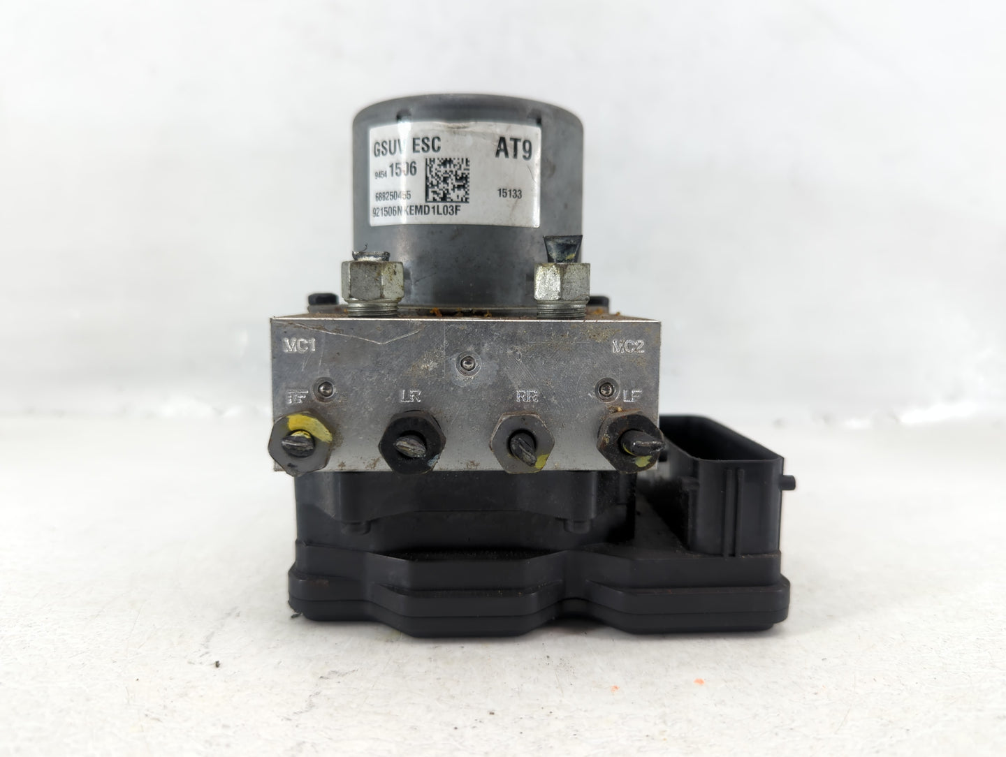 2015 Chevrolet Trax ABS Pump Control Module Replacement P/N:688250455 94541506 Fits OEM Used Auto Parts - Oemusedautoparts1.