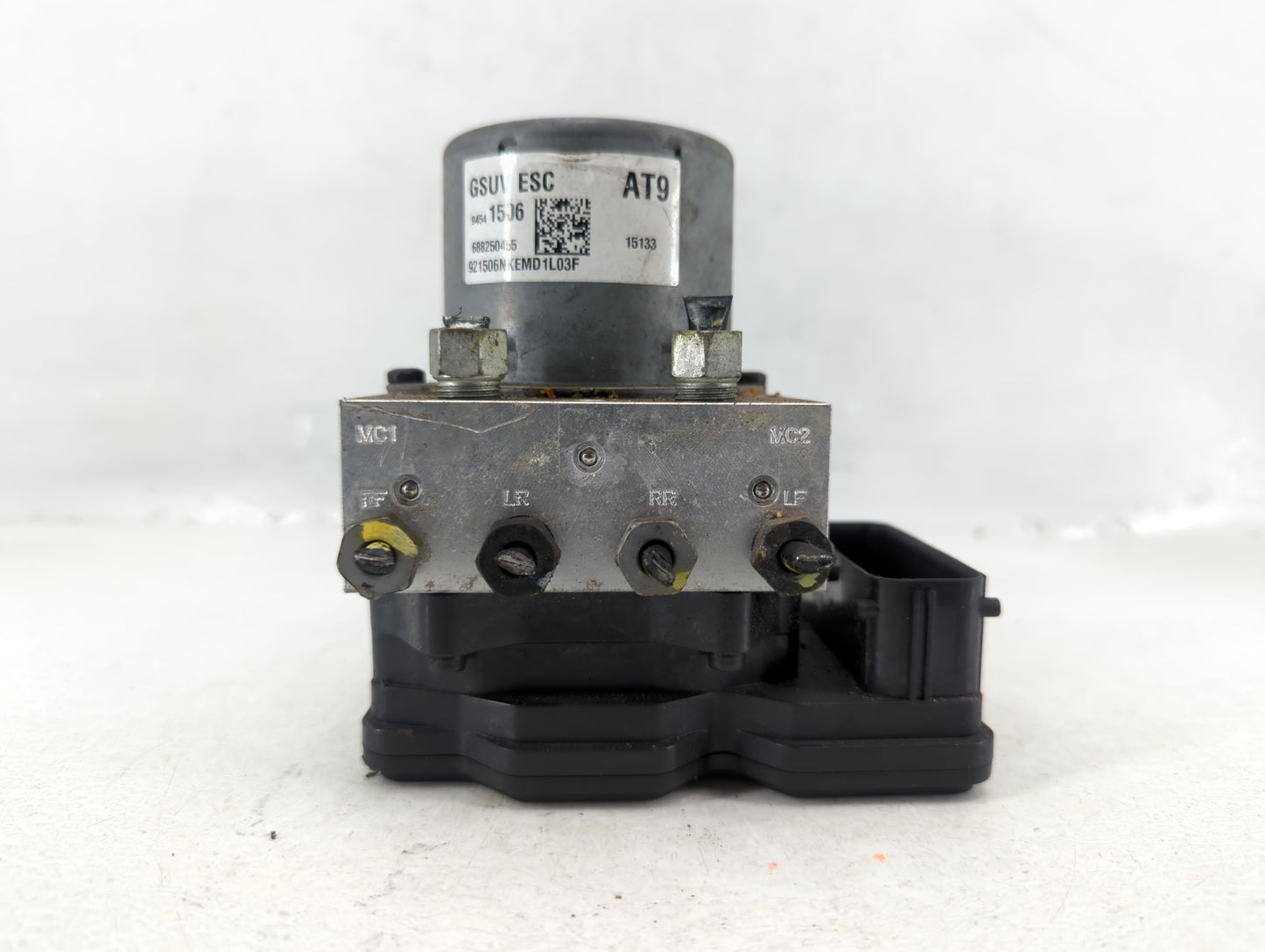 2015 Chevrolet Trax ABS Pump Control Module Replacement P/N:688250455 94541506 Fits OEM Used Auto Parts - Oemusedautoparts1.