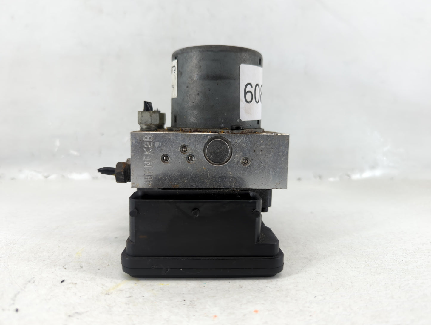 2015 Chevrolet Trax ABS Pump Control Module Replacement P/N:688250455 94541506 Fits OEM Used Auto Parts - Oemusedautoparts1.