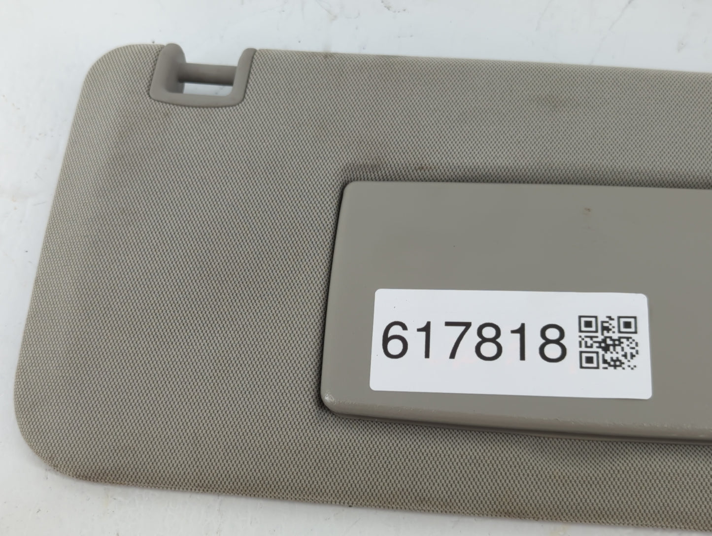 2015-2016 Chevrolet Trax Sun Visor Shade Replacement Passenger Right Mirror Fits Fits 2015 2016 OEM Used Auto Parts - Oemuse