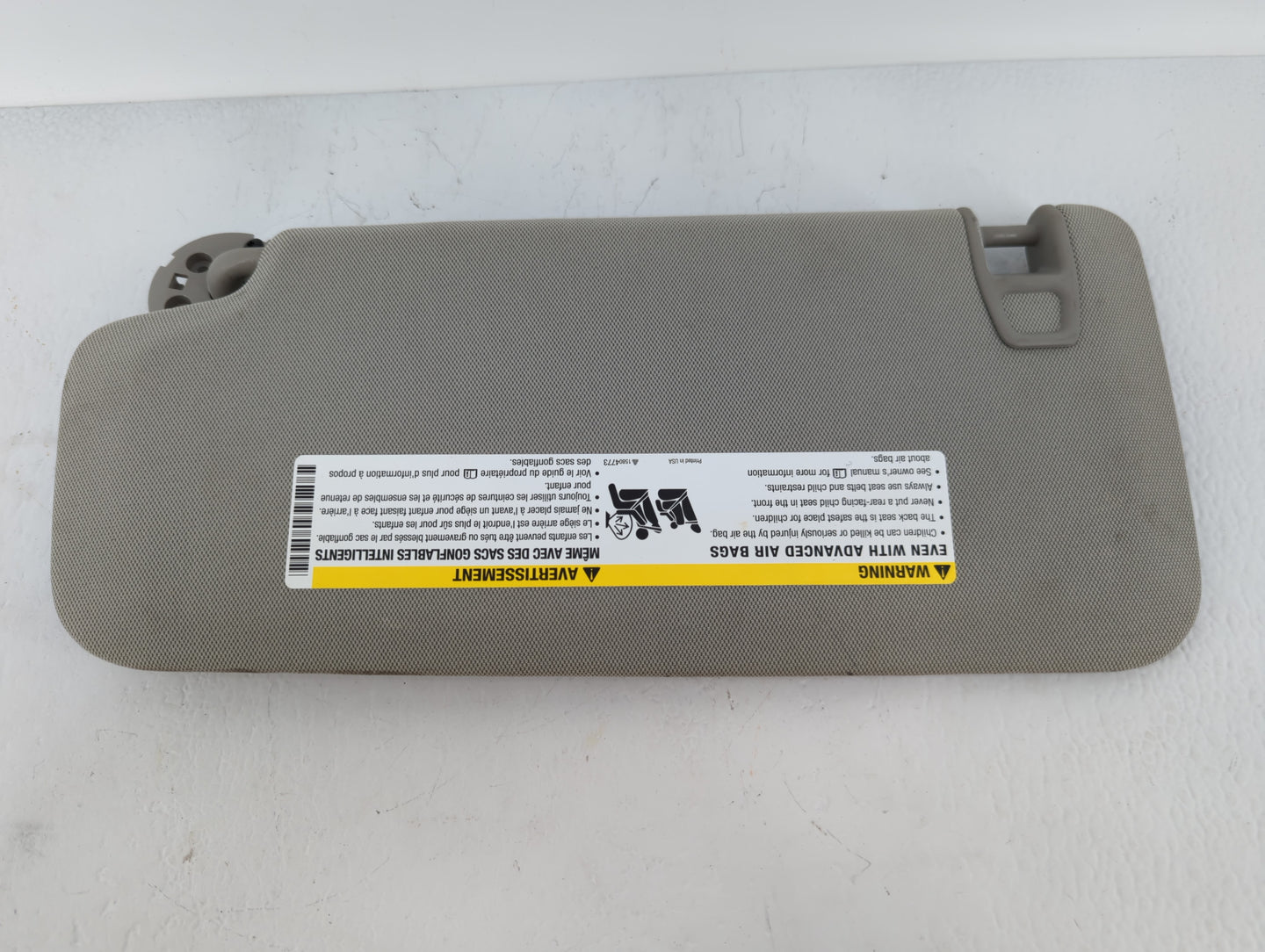 2015-2016 Chevrolet Trax Sun Visor Shade Replacement Passenger Right Mirror Fits Fits 2015 2016 OEM Used Auto Parts - Oemuse