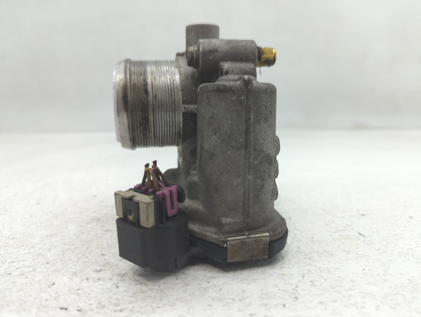 2013-2021 Chevrolet Trax Throttle Body P/N:0 280 750 581 55581662 Fits Fits 2011 2012 2013 2014 2015 2016 2017 2018 2019 202