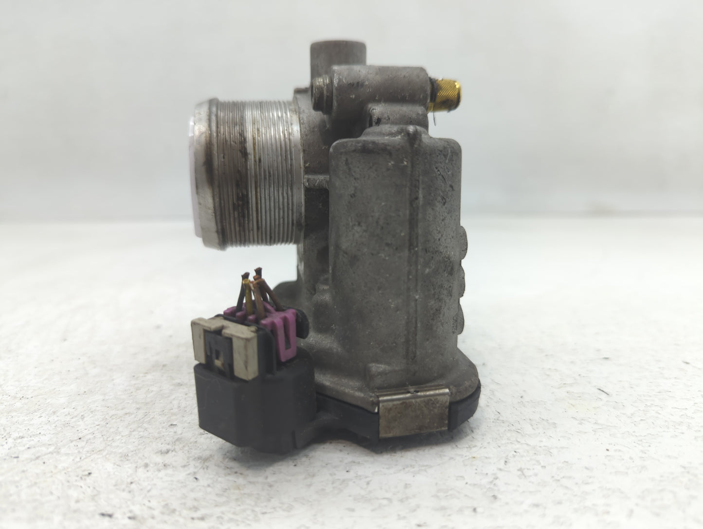 2013-2021 Chevrolet Trax Throttle Body P/N:0 280 750 581 55581662 Fits Fits 2011 2012 2013 2014 2015 2016 2017 2018 2019 202