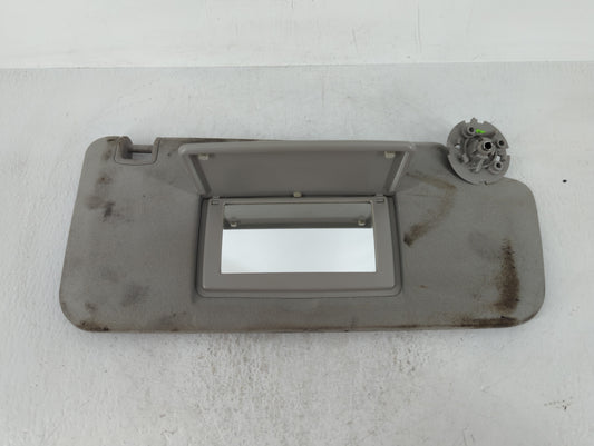 2015-2016 Chevrolet Trax Sun Visor Shade Replacement Passenger Right Mirror Fits Fits 2015 2016 OEM Used Auto Parts - Oemuse