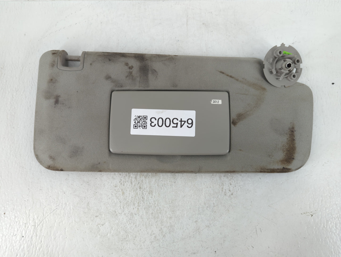 2015-2016 Chevrolet Trax Sun Visor Shade Replacement Passenger Right Mirror Fits Fits 2015 2016 OEM Used Auto Parts - Oemuse