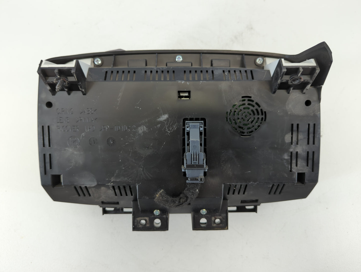 2015-2016 Chevrolet Trax Instrument Cluster Speedometer Gauges P/N:94532507 Fits Fits 2015 2016 OEM Used Auto Parts - Oemuse