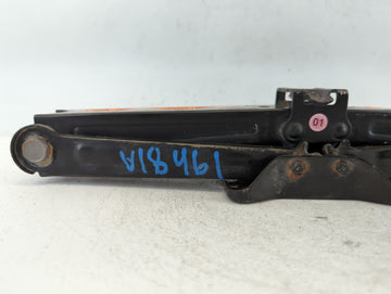 2015 Chevrolet Trax Spare Scissor Car Jack