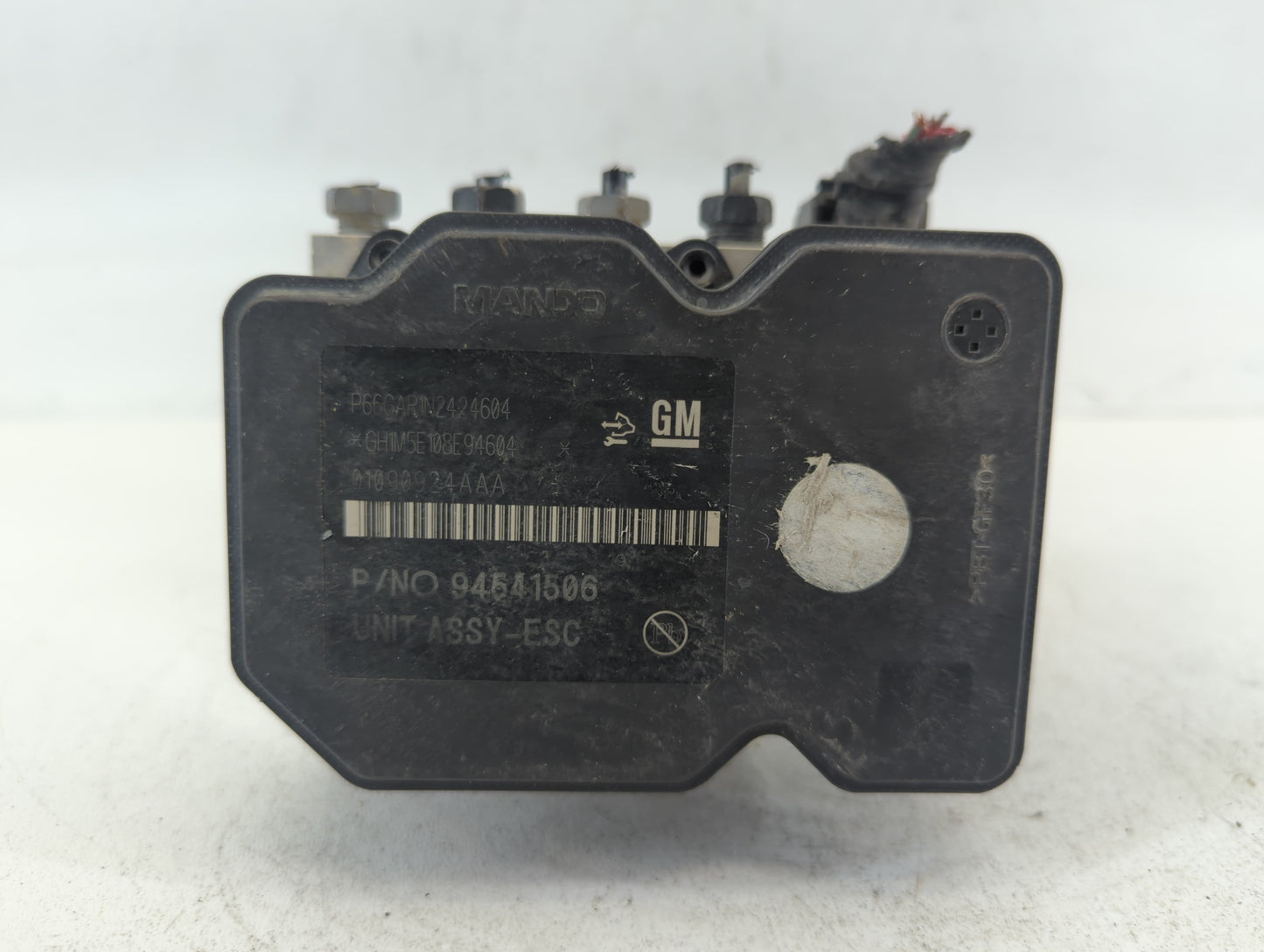 2015 Chevrolet Trax ABS Pump Control Module Replacement P/N:94541506 Fits OEM Used Auto Parts - Oemusedautoparts1.com