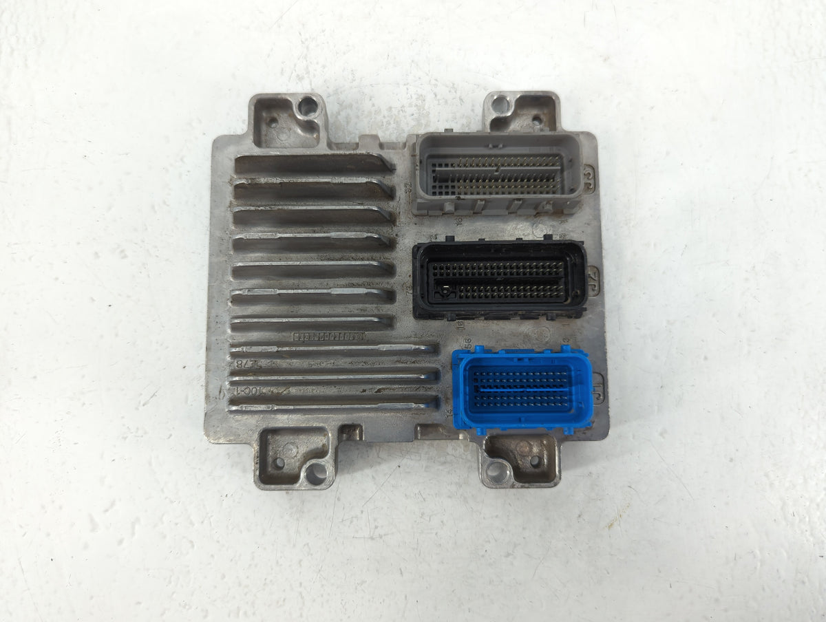 2013-2016 Chevrolet Trax PCM Engine Control Computer ECU ECM PCU OEM P/N:12669325 AB67 Fits 2011 2012 2013 2014 2015 2016 OE