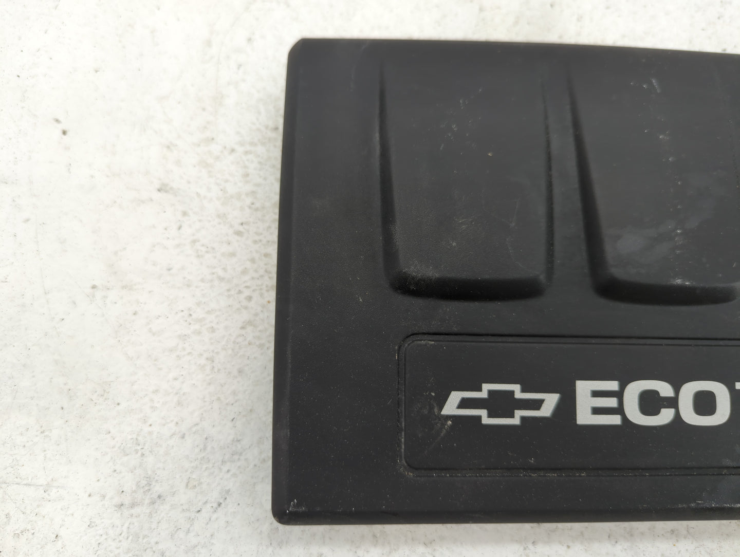 2015 Chevrolet Trax Engine Cover - Oemusedautoparts1.com