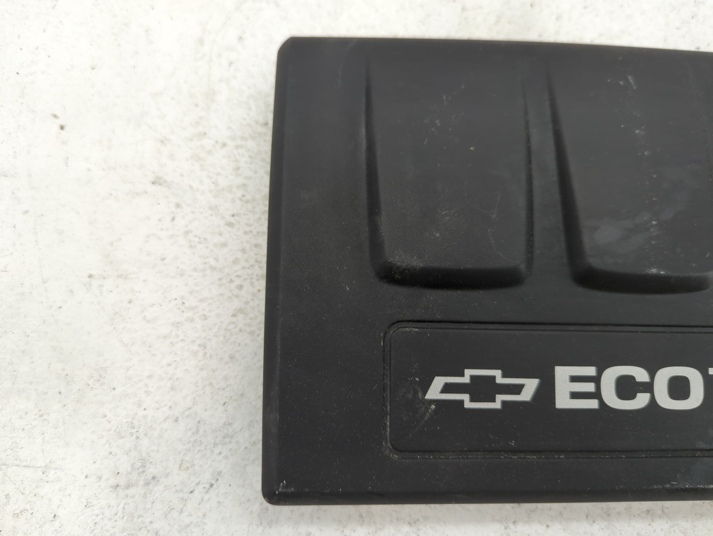 2015 Chevrolet Trax Engine Cover - Oemusedautoparts1.com