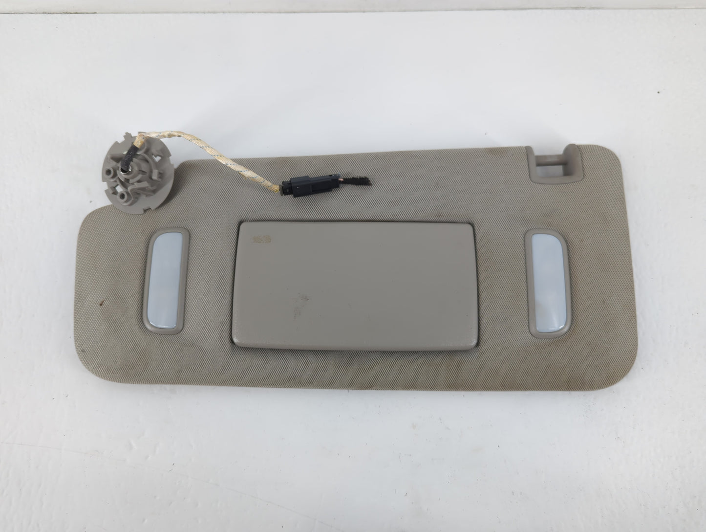 2013-2015 Chevrolet Trax Sun Visor Shade Replacement Driver Left Mirror Fits Fits 2013 2014 2015 2016 2017 2018 2019 2020 20