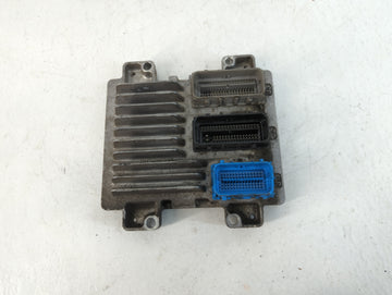 2013-2016 Chevrolet Trax PCM Engine Control Computer ECU ECM PCU OEM P/N:12669325 Fits Fits 2011 2012 2013 2014 2015 2016 OE