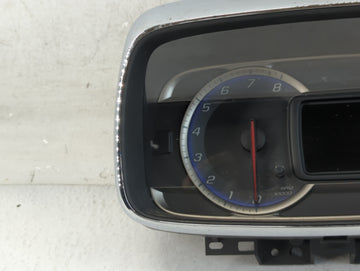 2015-2016 Chevrolet Trax Instrument Cluster Speedometer Gauges P/N:94532507 Fits Fits 2015 2016 OEM Used Auto Parts