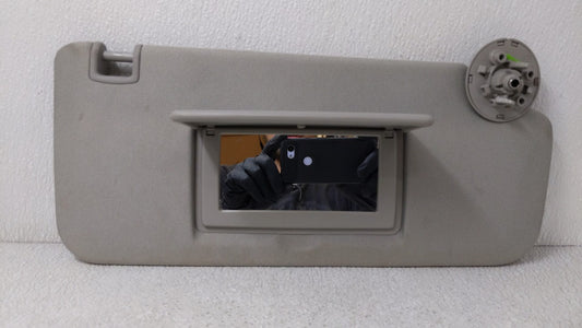 2015-2016 Chevrolet Trax Sun Visor Shade Replacement Passenger Right Mirror Fits Fits 2015 2016 OEM Used Auto Parts - Oemuse